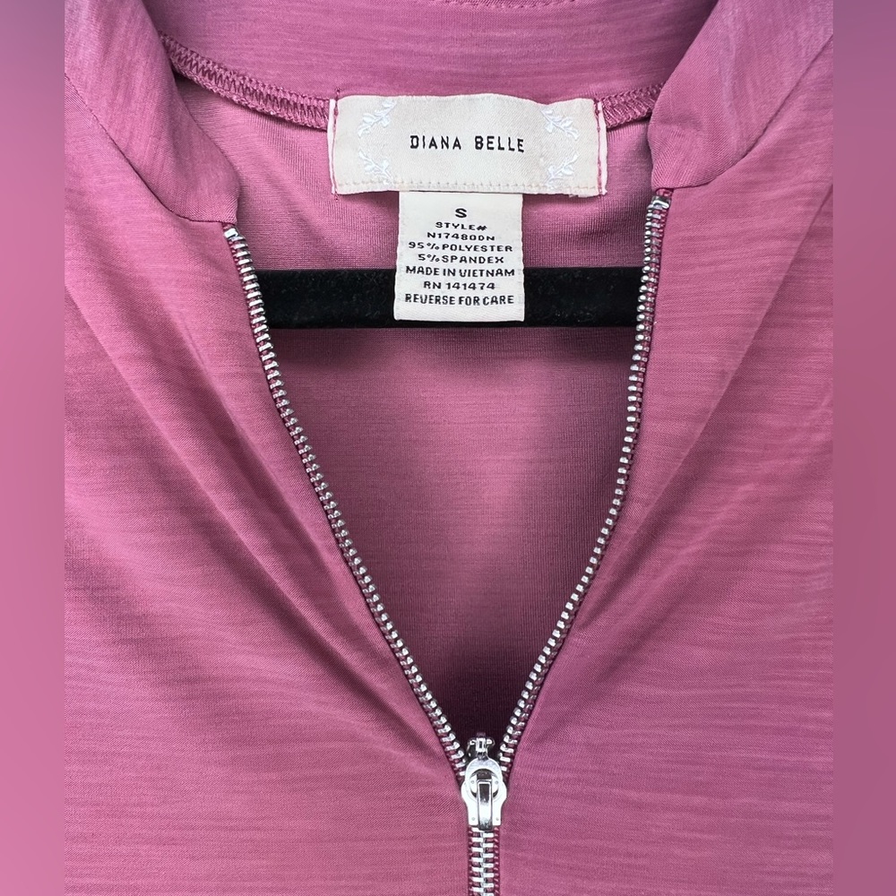 Diana Belle Size S Pink Blush Sleeveless Golf Blouse
